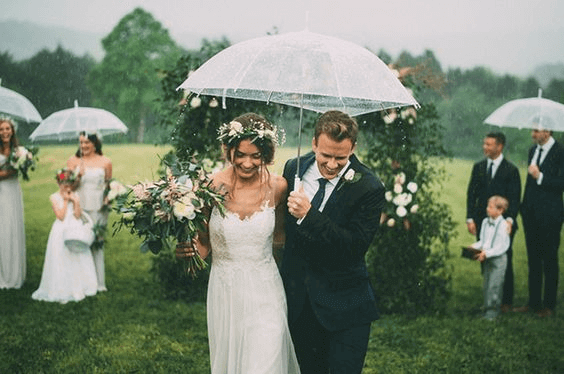 Rain season weddings might not be that bad!  - Pinterest